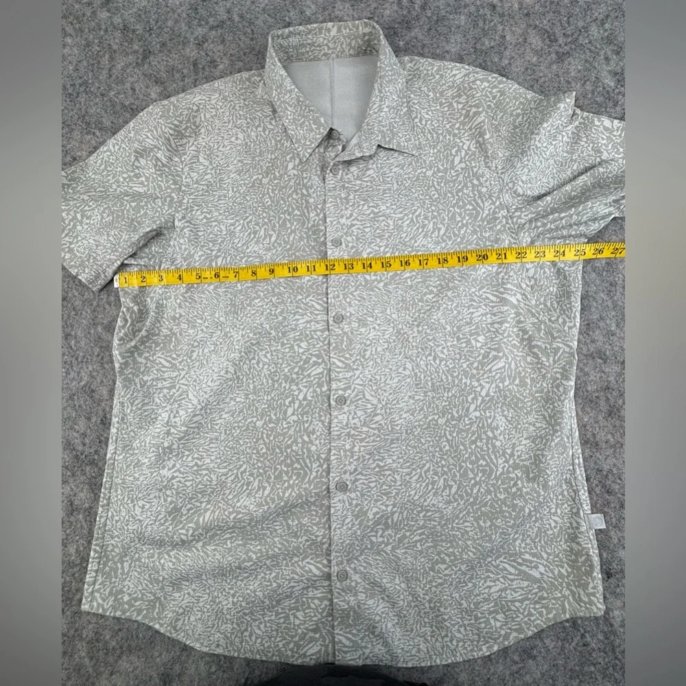 Lululemon | Airing Easy Shirt | Crunch Max Vapor Seal Grey | Men‎ XL - Picture 8 of 10
